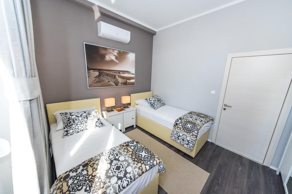 Harbour Lounge Apartment 扎达尔 外观 照片